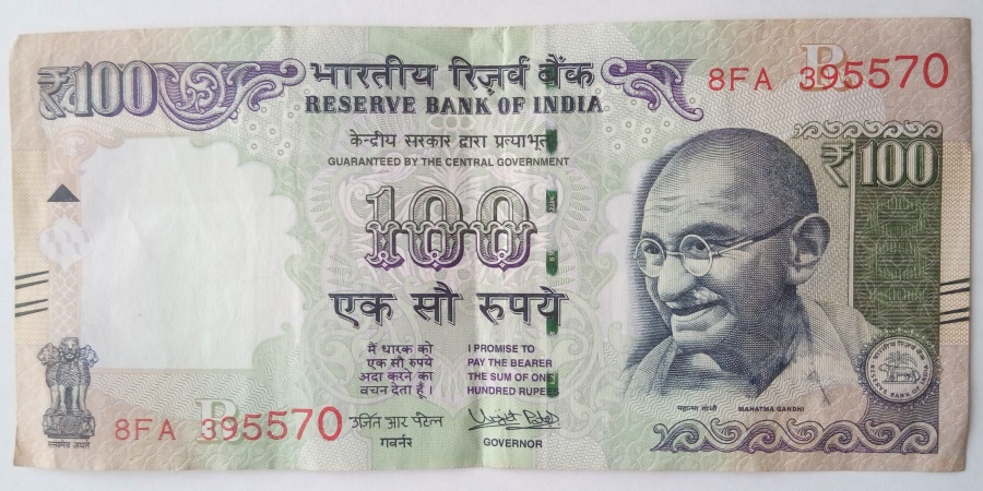 100 Rupees
